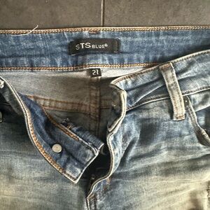 STS Blue Women's Jean Shorts - Classic Blue